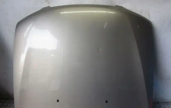 Nissan Altima Engine bonnet/hood