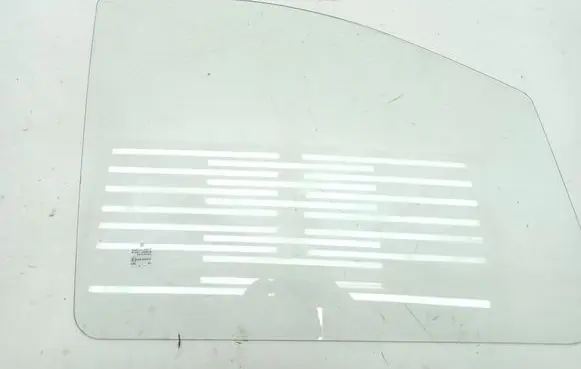 Mercedes-Benz Vito Viano W639 Front door window/glass (coupe) 