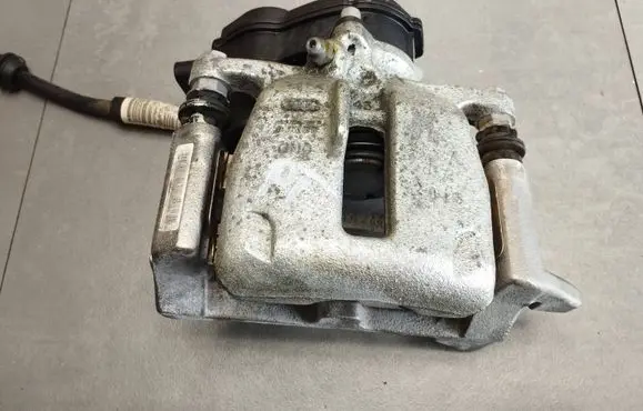 Audi A5 Sportback 8TA Rear brake caliper 32347485 0000