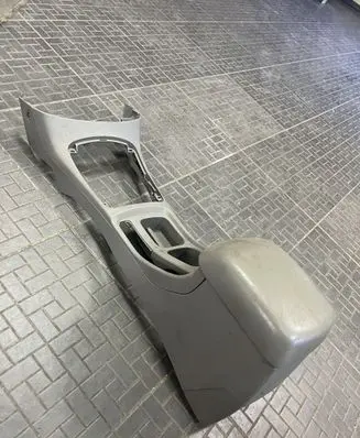 Toyota Hilux (AN10, AN20, AN30) Armrest 588040K041 588100K050 588210K051