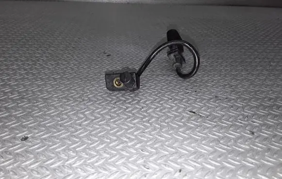 BMW 5 E60 E61 Crankshaft position sensor 0281002477