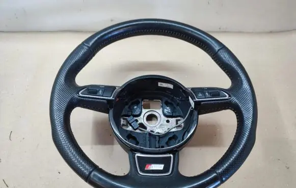 Audi A4 S4 B8 8K Steering wheel
