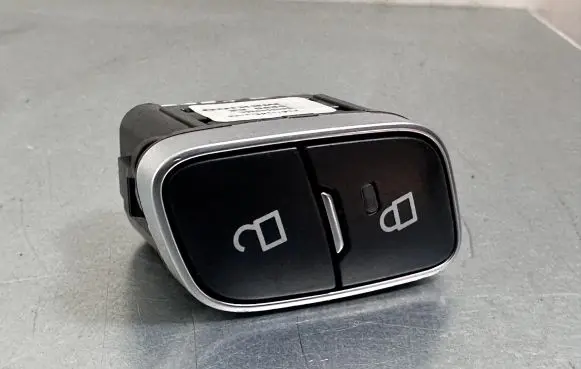 Ford C-MAX II Central locking switch button F1ET14017AB F1ET-14017-AB