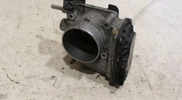 Subaru Impreza II Throttle valve 16112AA170