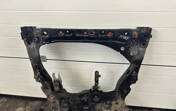 Volvo XC60 Front subframe 32246365 1004181477 87778