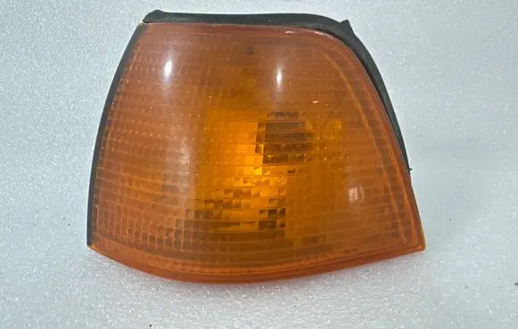 BMW 3 E36 Front indicator light 155297