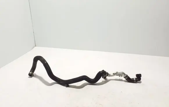 Renault Scenic IV - Grand scenic IV Engine coolant pipe/hose 110609175R