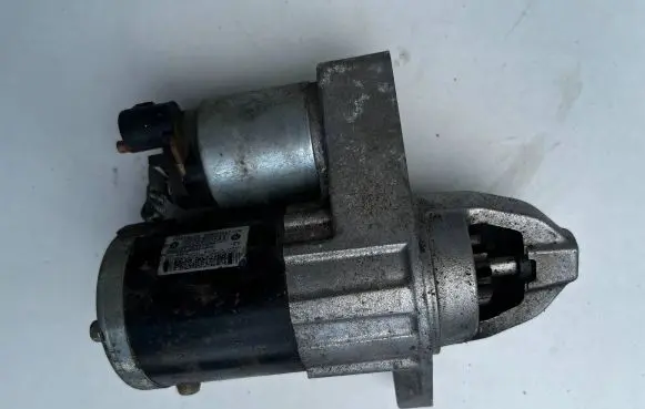 Jeep Cherokee Starter motor 68084005AA