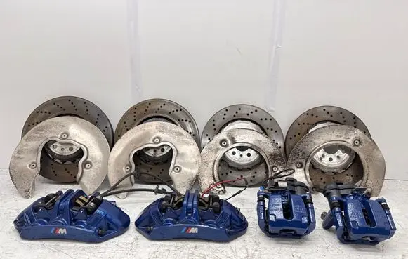 BMW M4 G82 G83 Brake discs and calipers set 20C71708 20C71707 7889664
