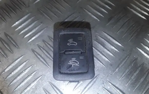 Audi A6 S6 C6 4F Alarm switch 4F0962109