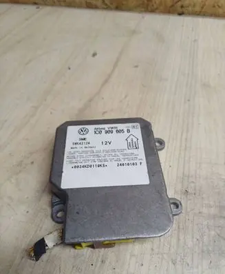 Volkswagen PASSAT B5.5 Airbag control unit/module 1C0909605B 5WK43124 24010103F