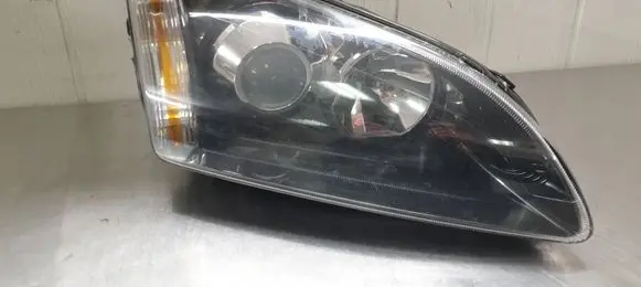 Ford Focus Headlight/headlamp 4M5113K060AA 10178 18N3T