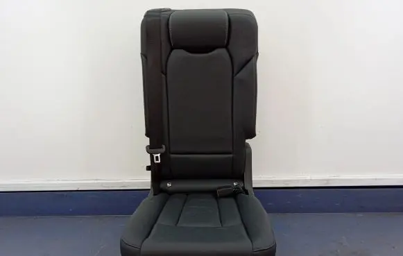Audi Q7 4M Second row seats 