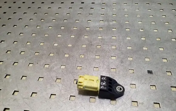 Subaru Legacy Airbag deployment crash/impact sensor 98235AG060