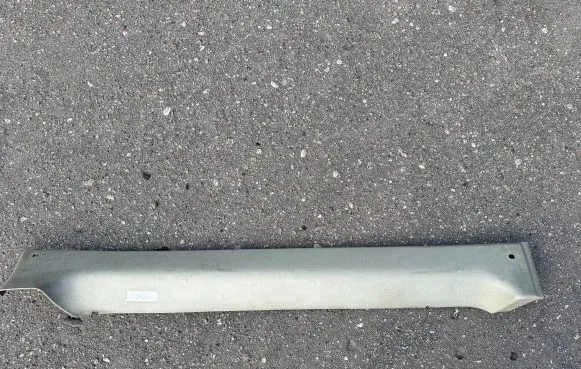 Nissan Patrol Y61 Rear door card panel trim 90902VD201