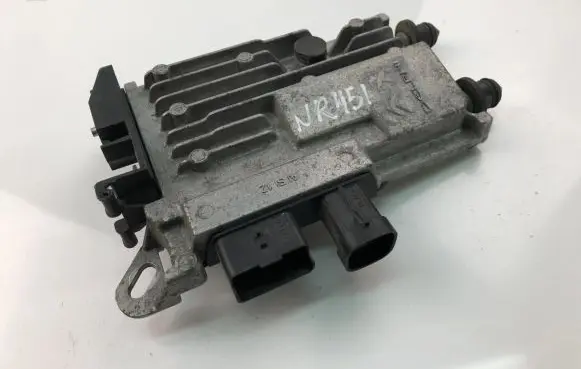 Peugeot 5008 Engine control unit/module ECU 9810858380