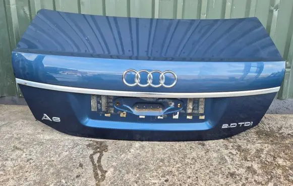 Tailgate/trunk/boot lid