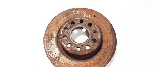 Skoda Octavia Mk2 (1Z) Front brake disc ventiliuojamas