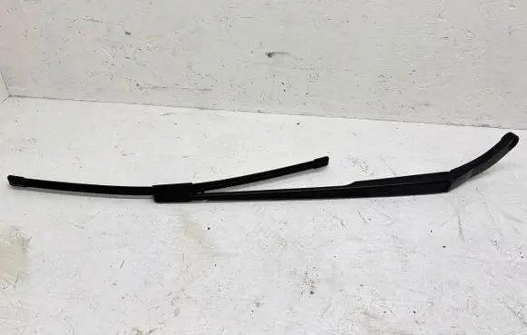 Audi A6 S6 C6 4F Front wiper blade arm 4F1955410