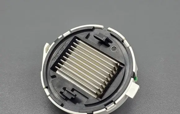 Mazda 3 III Heater blower motor/fan resistor VPDALF19E624CA H7651BHS300