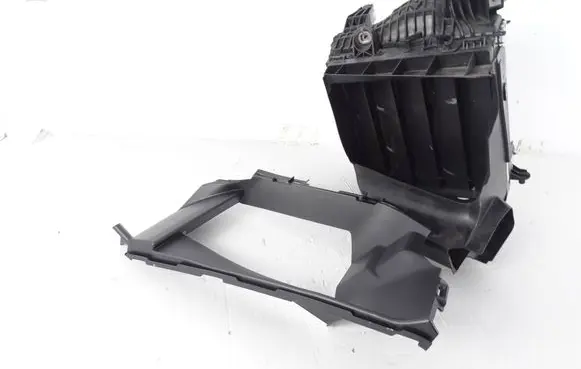 Porsche Cayenne (9Y0 9Y3) Intercooler radiator 4M0145804BS 4M0121218G 9Y0117336R