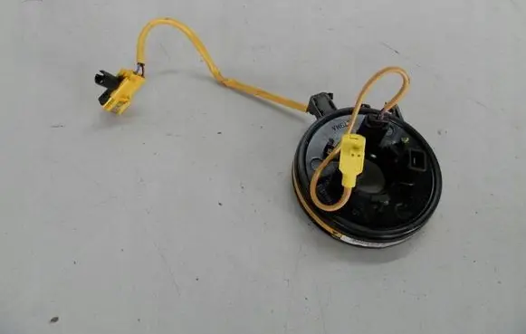 Ford Fiesta Airbag slip ring squib (SRS ring) 