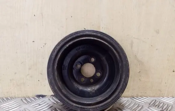 Skoda Superb B6 (3T) Crankshaft pulley 038105243M