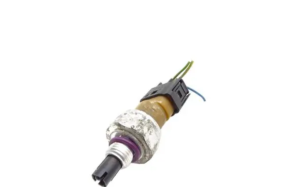 Volkswagen Phaeton Air conditioning (A/C) pressure sensor 3D0959126A