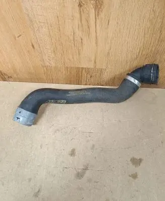 Mercedes-Benz GLC X253 C253 Engine coolant pipe/hose A2535019582