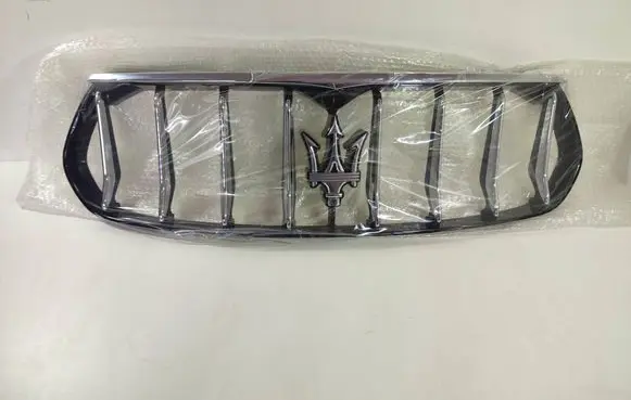 Maserati Levante Front bumper upper radiator grill 670048789