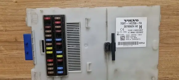 Volvo XC60 Fuse module 7G9T14C256FA 30765624AE