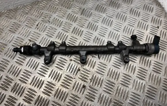 Fuel main line pipe