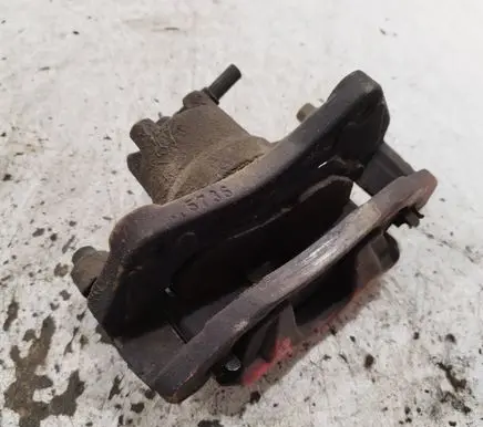 Mitsubishi Lancer X Front brake caliper 5736