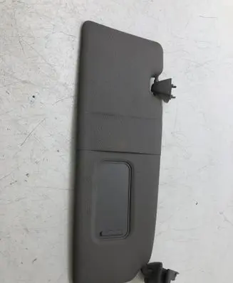 Sun visor
