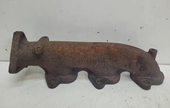 Audi A6 S6 C6 4F Exhaust manifold 059253034
