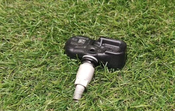 Toyota Camry VIII XV70 Tire pressure sensor 3729APMVC015 PMVC015
