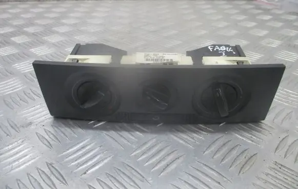 Skoda Fabia Mk1 (6Y) Interior fan control switch 6Y0819045H