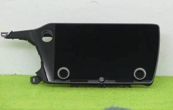 Radio/GPS head unit trim