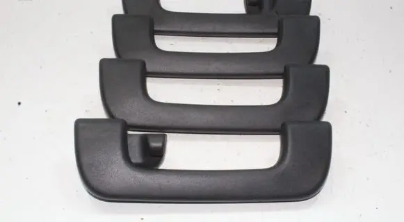 Audi A4 S4 B9 8W A set of handles for the ceiling 