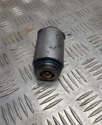 Infiniti Q70 Y51 Oil pressure sensor 