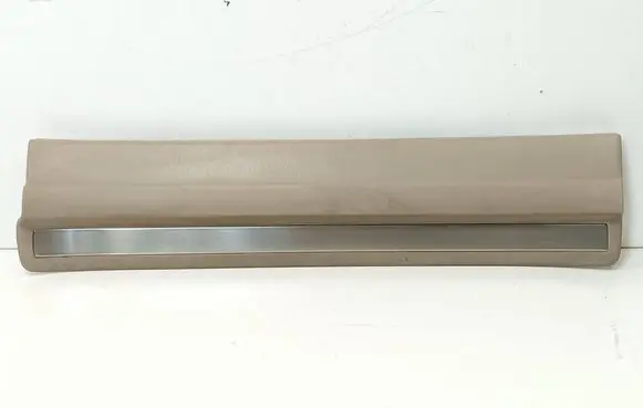 Lexus LS 400 Foot area side trim 6791850020