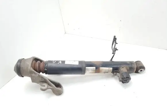 Volvo S90, V90 Shock absorber/damper/air suspension 31476806 31476808 31406404