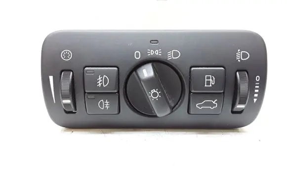 Volvo V70 Light switch 30739415