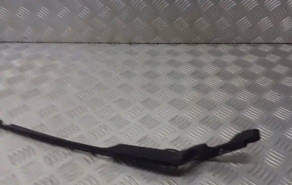 Audi A6 S6 C6 4F Front wiper blade arm