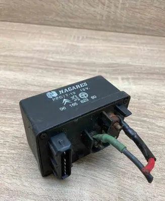 Citroen C8 Glow plug pre-heat relay 9616582380
