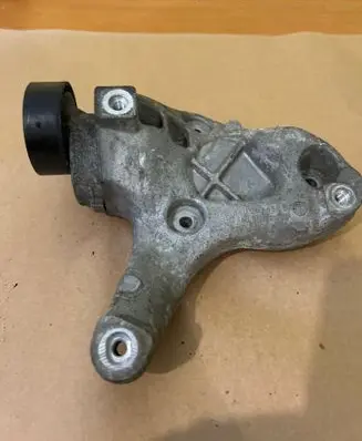 Audi A3 S3 8P A/C compressor mount bracket 1K0260885B