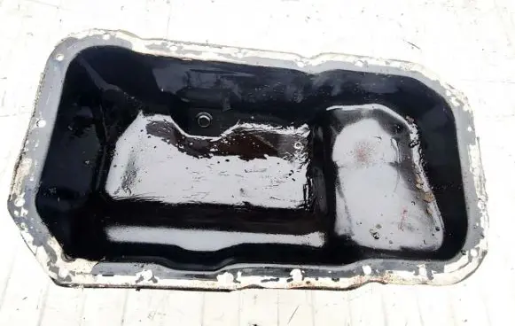 Oil sump