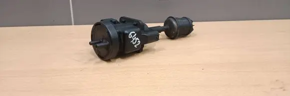 Mercedes-Benz ML W163 Turbo solenoid valve A0005450527