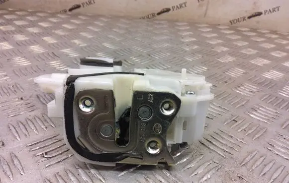 Mitsubishi Outlander Rear door lock A047218