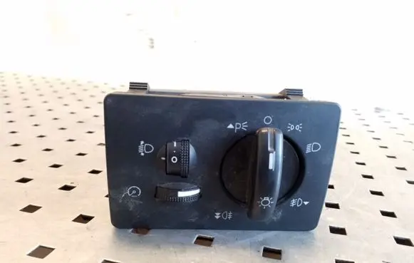 Ford Kuga I Light switch 7M5T13A024BA